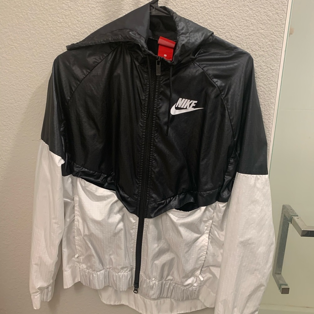 Nike windbreaker